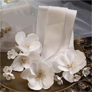 Diadema de Flores Tridimensional Minimalista de Estilo Francés Original, Juego de Diademas Blancas <span class=keywords><strong>para</strong></span> Novia, Accesorios <span class=keywords><strong>para</strong></span> Fotos de Boda - Product Image 2