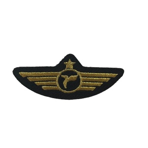 Parches <span class=keywords><strong>de</strong></span> Bordado 3D Personalizados al por Mayor, Parches <span class=keywords><strong>de</strong></span> Apliques con <span class=keywords><strong>Hilo</strong></span> Metálico Dorado <span class=keywords><strong>para</strong></span> Manualidades, Bolsos, Sombreros y Prendas - Product Image 4