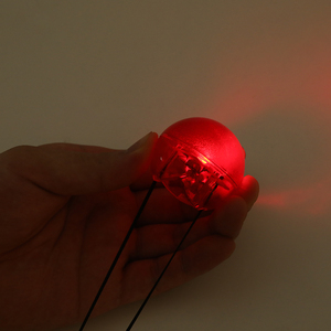 Décoration de fête de Noël et d'Halloween, nez de clown lumineux LED coloré, 4 ampoules LED en forme d'oignon, pour adultes, événements festifs - Product Image 3