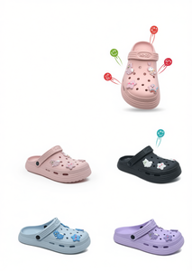 Sandali Zoccoli per Bambini con Spille Animate, Misura 23, Suola in EVA Monocolore, Modello Slip-On con Punta Tonda, Scarpe Casual per Tutte le Stagioni - Product Image 1