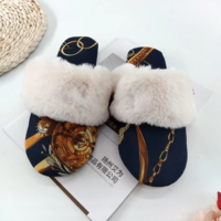 Prix de gros usine – Nouveauté : Mules tendance en fourrure douce, légères, antidérapantes, recyclables, avec semelle extérieure en PU, idéales printemps, hiver, automne.