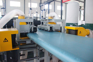 Machine d'extrusion de plaques en mousse XPS expansée à froid Tongjia 2000KG/H - Product Image 3