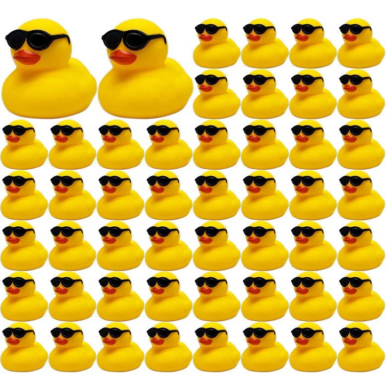 Wholesale Mini 50 PCS Plain Designs 2 Inches PVC Custom Logo Bulk Bathtub Squeaky Yellow Bath Duck Toys Sunglasses Rubber Duck