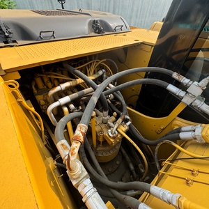 เกือบใหม่เอี่ยม ทรงพลัง รถขุดตีนตะขาบ Caterpillar 320D2 มือสอง ขนาด 20 ตัน สำหรับงานก่อสร้าง - Product Image 5