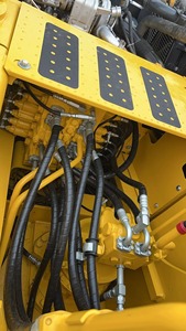 Used Komatsu Pc220-<b>8</b> 220-8MO pc220-7 Used <b>Excavator</b> 22Ton Crawler Heavy Equipment <b>Excavators</b> For Ecuador and Colombia - Product Image 6