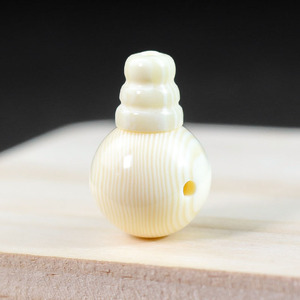 Resin Imitation Ivory Round Beads 18mm Three-Way Pagoda Shape For DIY Bracelet Accessories <b>Kits</b> - Product Image 3