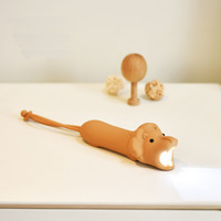 Lampe torche LED rechargeable multifonctionnelle en silicone, motif animal amusant, étanche, OEM, pour enfants, cadeau, camping, licorne, 2026