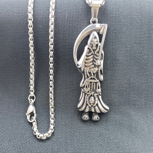 Collana con Ciondolo a Forma di Falce del Dio della Morte in Acciaio Inossidabile, Stile Retrò Europeo e Americano, Accessori all'Ingrosso - Product Image 5