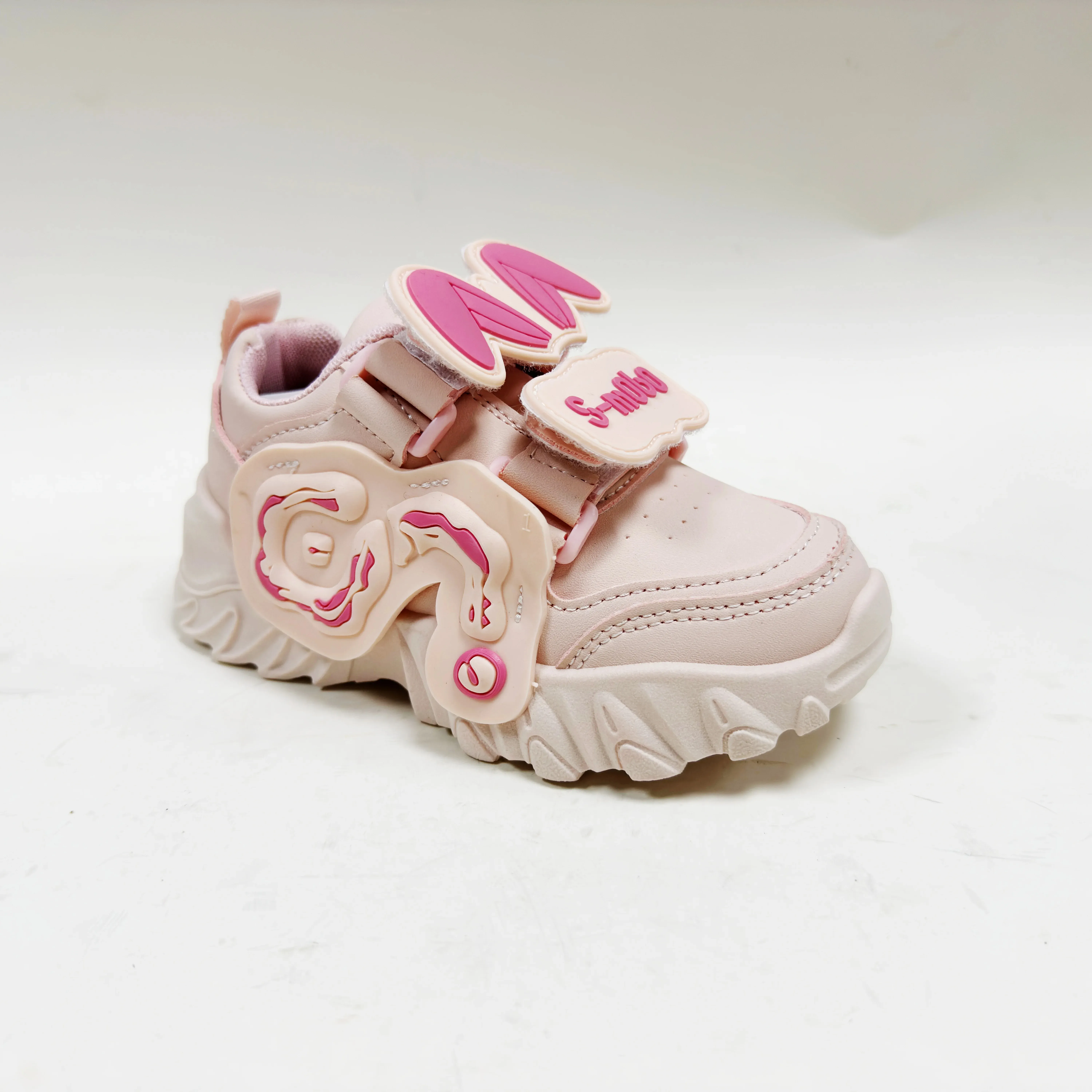 حذاء رياضي للأطفال البنات بأحدث موضة وأحدث تصميم لعام 2024 من أحذية Kaijun الرياضية