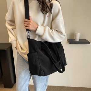 Sac à main en <span class=keywords><strong>velours</strong></span> rayé tendance, style simple, sac à bandoulière en <span class=keywords><strong>velours</strong></span> côtelé, couleur unie, grande capacité, sac fourre-tout pour femme pour les trajets quotidiens - Product Image 3