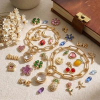 Pendentifs en cuivre plaqué or 14 carats, pierres de naissance des 12 mois, lettres, chiffres, motifs floraux, accessoires pour bracelets DIY, vente chaude