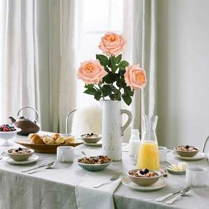 Rose artificielle haut de gamme pour l'automne, 12 cm, toucher réel, en soie et latex, grande fausse fleur couleur toffee, rouille poussiéreuse, orange brûlé - Product Image 3