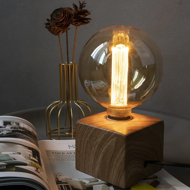 כניסות חדשות מודרני Led נורדי מתכת עץ עיצוב מנורת שולחן לסלון אור קישוט