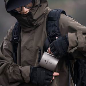 Chaquetas elegantes ligeras de nailon para <span class=keywords><strong>hombre</strong></span>, <span class=keywords><strong>cortavientos</strong></span> impermeable informal para exteriores, ropa de entrenamiento para correr, chaqueta <span class=keywords><strong>cortavientos</strong></span> personalizada para <span class=keywords><strong>hombre</strong></span> - Product Image 4