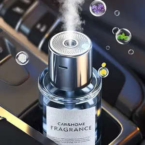 Espray de aromaterapia montado en el coche Perfume de coche Locomotora de fragancia inteligente Humidificador de gran capacidad Máquina de fragancia