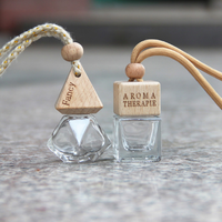 Logo personnalisable voiture suspendus parfum désodorisant bouteille de parfum 5ML à 10ML matière première Premium diffuseur couverture Styles