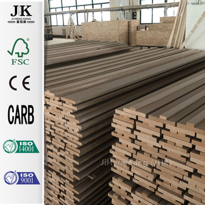 Porta Interna Stile Fienile JHK-S01, Moderna Porta Doppia con Superficie in Texture di Acero N, Non Rifinita, 2 Pannelli Quadrati Impiallacciati - Product Image 3