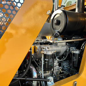 Высокопроизводительные экскаваторы-погрузчики и экскаваторы-погрузчики с обратной лопатой - Product Image 4