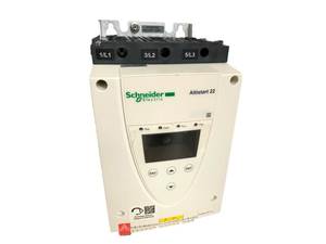 En stock ATS22D32Q trifásico 230V (7.5kW)/400...440V (15kW) Soft Triple ATS22D32Q Compacto ATS22 3P 230V (7.5kW) Soft S - Product Image 3