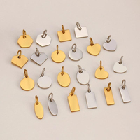 Vente en gros de porte-clés pendentifs en acier inoxydable vierges, de forme irrégulière, style vintage et tendance, pour gravure laser