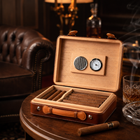 Étui à cigares en cuir de luxe sur mesure, en bois de cèdre espagnol, boîte à cigares de voyage avec hygromètre et humidificateur pour 20 à 30 cigares