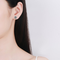 925 Sterling Silber Vvs D Runds chnitt 3mm 0,1 ct Moissan ite Drei Klauen Rose Blume Moissan ite Ohr stecker für Frauen