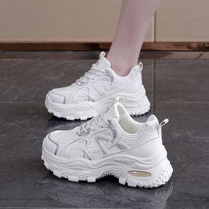 Nouvelles Chaussures de Sport Multifonctionnelles Décontractées et Élégantes à Semelle Épaisse, Style Été 2026 - Product Image 6