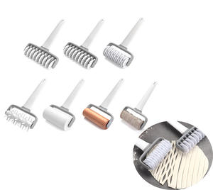 Pizza-Rollnadel aus Edelstahl mit Kunststoffgriff, Teigschneider, Pizzahobel - Product Image 1