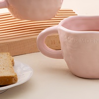 Tasse en céramique rose nordique, tasse en porcelaine mate avec poignée, logo personnalisé, cadeau, tasse à thé pour le bureau et la maison
