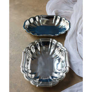 Plateau de service et élégante corbeille à légumes Gabriella P. Sheffield Angleterre - Product Image 2