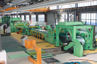 Ligne de production CNC de déroulage, de nivellement, de découpe et d'empilage 16x2000mm, machine de découpe à longueur CNC pour bobines d'acier, fabriquée en Chine