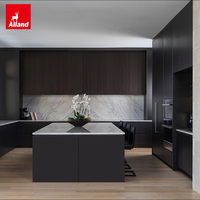 Sistem Pintu Lipat Tersembunyi di Dinding Penuh untuk Villa Mewah Bentuk U, Kabinet Anggur di Atas, Dapur untuk Rumah, Kabinet Modern