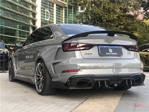 ชุดเสริมกันชนหน้าคาร์บอนไฟเบอร์ สำหรับ Audi RS3 รุ่นใหม่ ZNDR พร้อมลิ้นกันชนหน้าและดิฟฟิวเซอร์ สปอยเลอร์ ปี 2017-2024 - Product Image 2