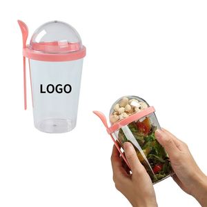 Gobelet à salade jetable rose portable de 500 ml en plastique personnalisé avec logo imprimé et couvercle - Product Image 1
