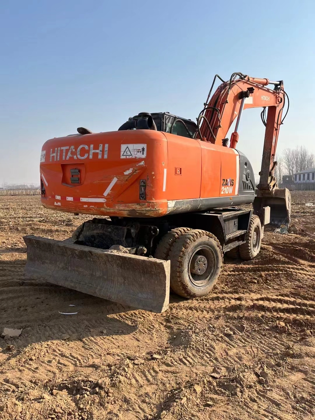 Cheap Hitachi ZX210W Hydraulic Excavator 1.5m Bucket 21TON