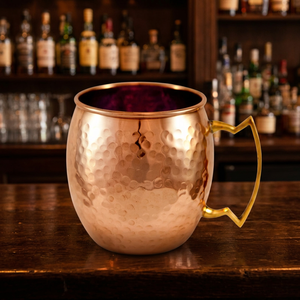 Mugs à Moscow Mule en cuivre pur écologiques de 16 oz, poignée en laiton, design martelé, sans doublure intérieure, classique pour les fêtes - Product Image 3