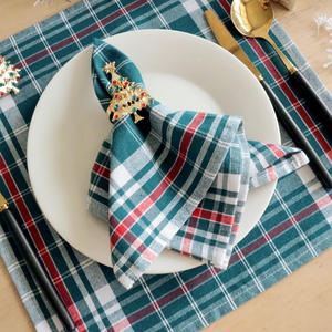 Sets de table à carreaux de Noël 30x30cm en coton, lavables en machine, pour la décoration de la salle à manger à la maison - Product Image 2