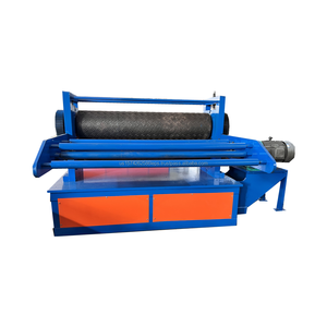 Machine à embosser le métal à commande PLC à prix avantageux et haute précision avec boîte de vitesses et roulement d'alimentation CNC - Product Image 1