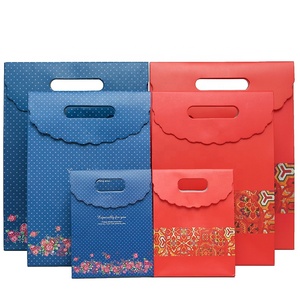 Sac à main de style ethnique rouge à pois bleu foncé, sac cadeau d'affaires, sac cadeau de naissance pour bébé, sac cadeau d'anniversaire avec fermeture à boucle - Product Image 4