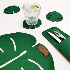 Ensemble de sets de table et de sous-verres en feutre lavable avec motif de plante moderne, design feuille de Monstera - Product Image 4