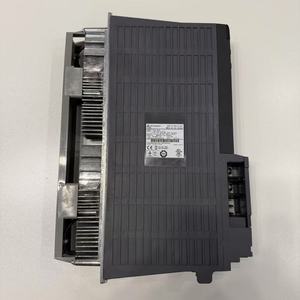 Controlador de Doble Eje Original Japonés MITSUBISHI MDS-D-V2-8080 con Comunicación por Fibra Óptica SSCNET para Máquina MELDAS - Product Image 1