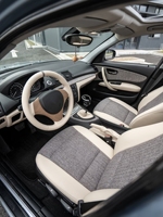 Housses de siège de voiture en cuir perforées sur mesure de haute qualité pour Toyota Prado 120 Prado 150