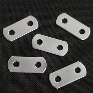 Connecteur d'angle en acier au carbone à deux trous pour cadre photo, fixation de meubles, support métallique plaqué durable - Product Image 2