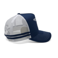 Bas prix en gros personnalisé dos chapeau impression broderie cuir Patch logo 5 panneau maille Snapback casquette logo blanc camionneur chapeau