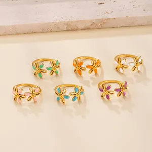 Vente en gros de fleurs en émail coloré anneau ouvert pour femmes en acier inoxydable couleur or anneaux de mode bohème bijoux cadeau - Product Image 1