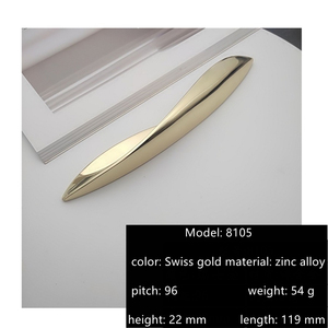 Juego <span class=keywords><strong>de</strong></span> tiradores <span class=keywords><strong>de</strong></span> metal negro y dorado simétricos para cajones, muebles, armarios y guardarropas - Product Image 6