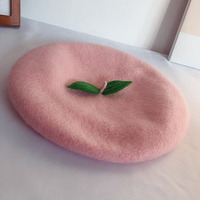 Béret en laine rose pour femmes, fait à la main, motifs fruits de pêche, feuilles vertes, feutre mignon, automne hiver,