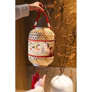 Panier de rangement en bambou tissé à la main en forme de <span class=keywords><strong>lanterne</strong></span> du Nouvel An 2026 pour la décoration de la maison, année du cheval - Product Image 1