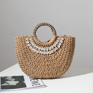 Bolso de Paja Retro Semicircular con Decoración de Conchas, Diseño Nuevo, Bolso de Mano Tejido a Mano para Mujer, a la Moda, para la Playa - Product Image 3