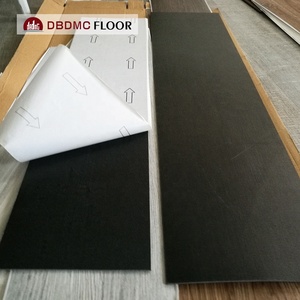 Dalles de <span class=keywords><strong>sol</strong></span> en <span class=keywords><strong>PVC</strong></span> épais auto-adhésives, imperméables, revêtement de <span class=keywords><strong>sol</strong></span> en vinyle SPC pour intérieur, usage bureautique, couche d'usure, <span class=keywords><strong>pose</strong></span> libre, revêtement de <span class=keywords><strong>sol</strong></span> en vinyle - Product Image 3